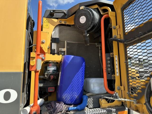 Wheel excavator Volvo EWR150E: picture 8 Wheel excavator Volvo EWR150E: picture 8