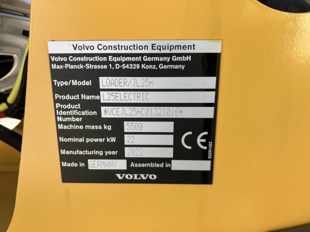 Skid steer loader Volvo JL25H Electric: picture 15