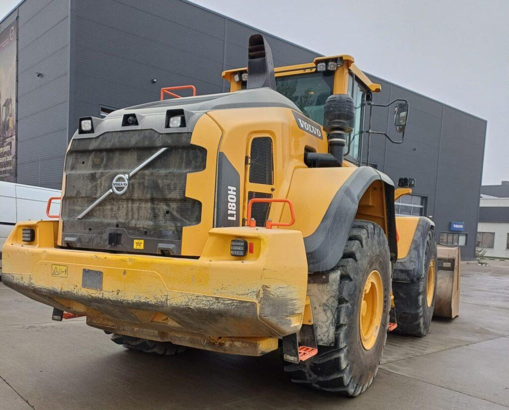 Volvo L180H - Wheel loader: picture 3 Volvo L180H - Wheel loader: picture 3