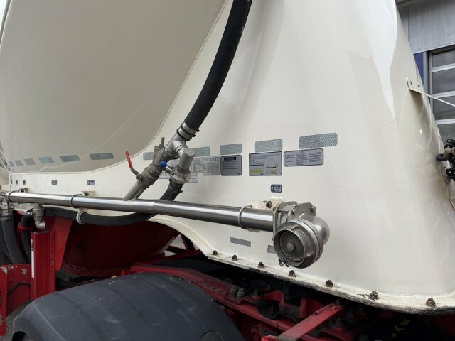 Andere O.ME.P.S Silo Auflieger 55 m³ 3 Achse - Silo semi-trailer: picture 3 Andere O.ME.P.S Silo Auflieger 55 m³ 3 Achse - Silo semi-trailer: picture 3