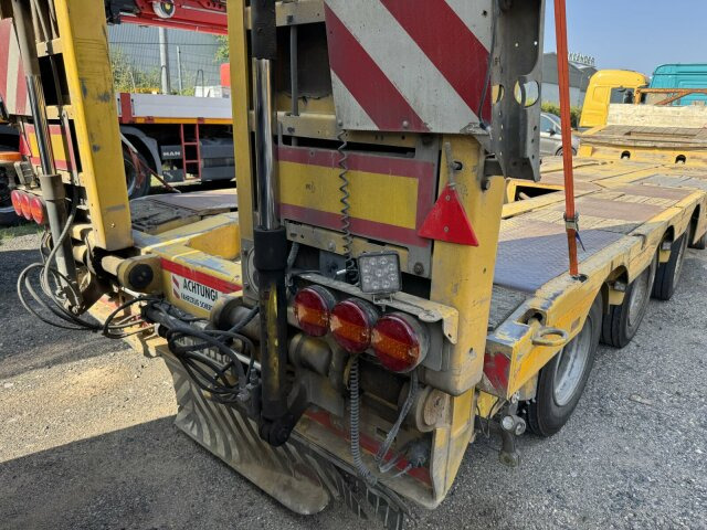 Faymonville F-S44-1ALN Multimax Radmulden Ausziehbar 69,8 T - Low loader semi-trailer: picture 4 Faymonville F-S44-1ALN Multimax Radmulden Ausziehbar 69,8 T - Low loader semi-trailer: picture 4