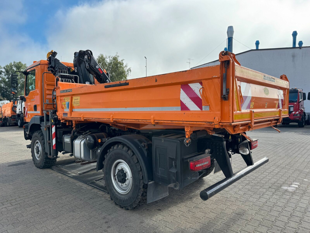 Tipper, Crane truck MAN TGM 13.250 4x4 Kipper Kran HIAB Winterd.: picture 6