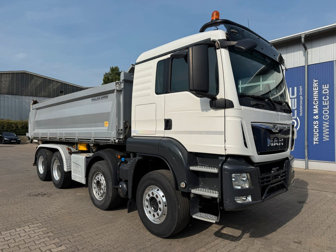 MAN TGS 35.460 8x4 BL Kipper Meiller Bordmatik - Tipper: picture 1 MAN TGS 35.460 8x4 BL Kipper Meiller Bordmatik - Tipper: picture 1