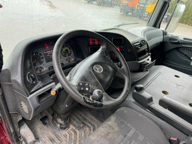 Dumper Mercedes-Benz ACTROS 4141 EURO4 8x6 Muldenkipper: picture 6