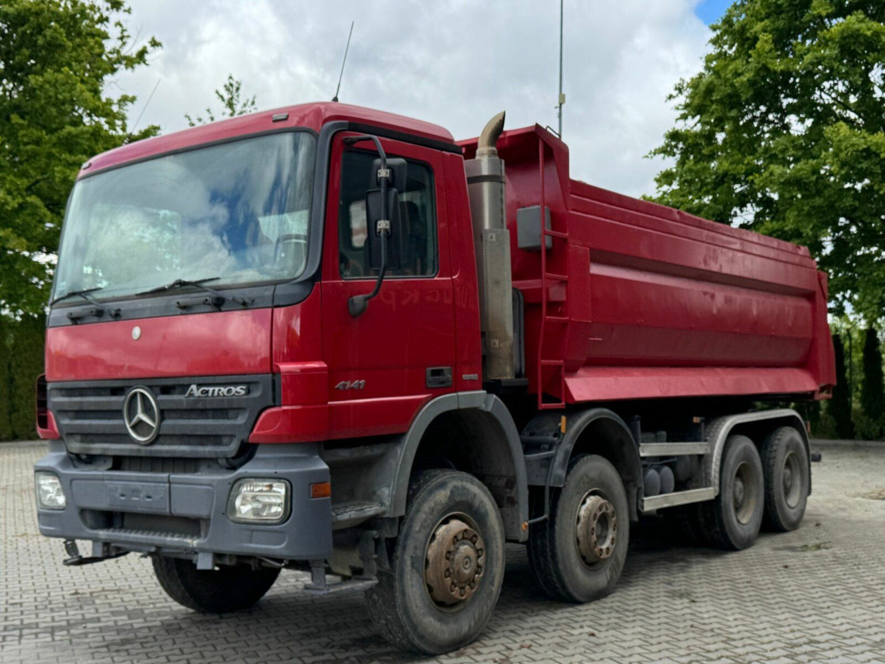 Mercedes-Benz ACTROS 4141 EURO4 8x8 Muldenkipper - Tipper: picture 2 Mercedes-Benz ACTROS 4141 EURO4 8x8 Muldenkipper - Tipper: picture 2