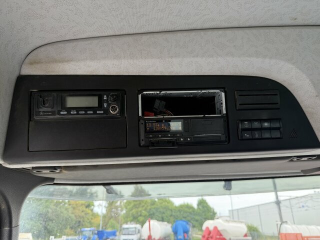 Mercedes-Benz AROCS 4145 8x8 Meiller Muldenkipper - Tipper: picture 5 Mercedes-Benz AROCS 4145 8x8 Meiller Muldenkipper - Tipper: picture 5