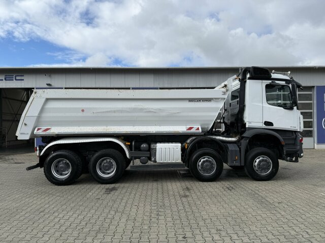 Tipper Mercedes-Benz Arocs 4145 8x8 Muldenkipper MEILLER: picture 8