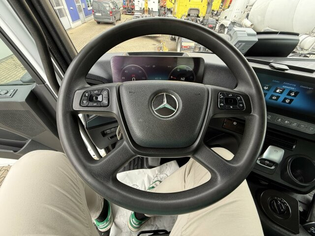 Tipper Mercedes-Benz Arocs 4145 8x8 Muldenkipper MEILLER: picture 7