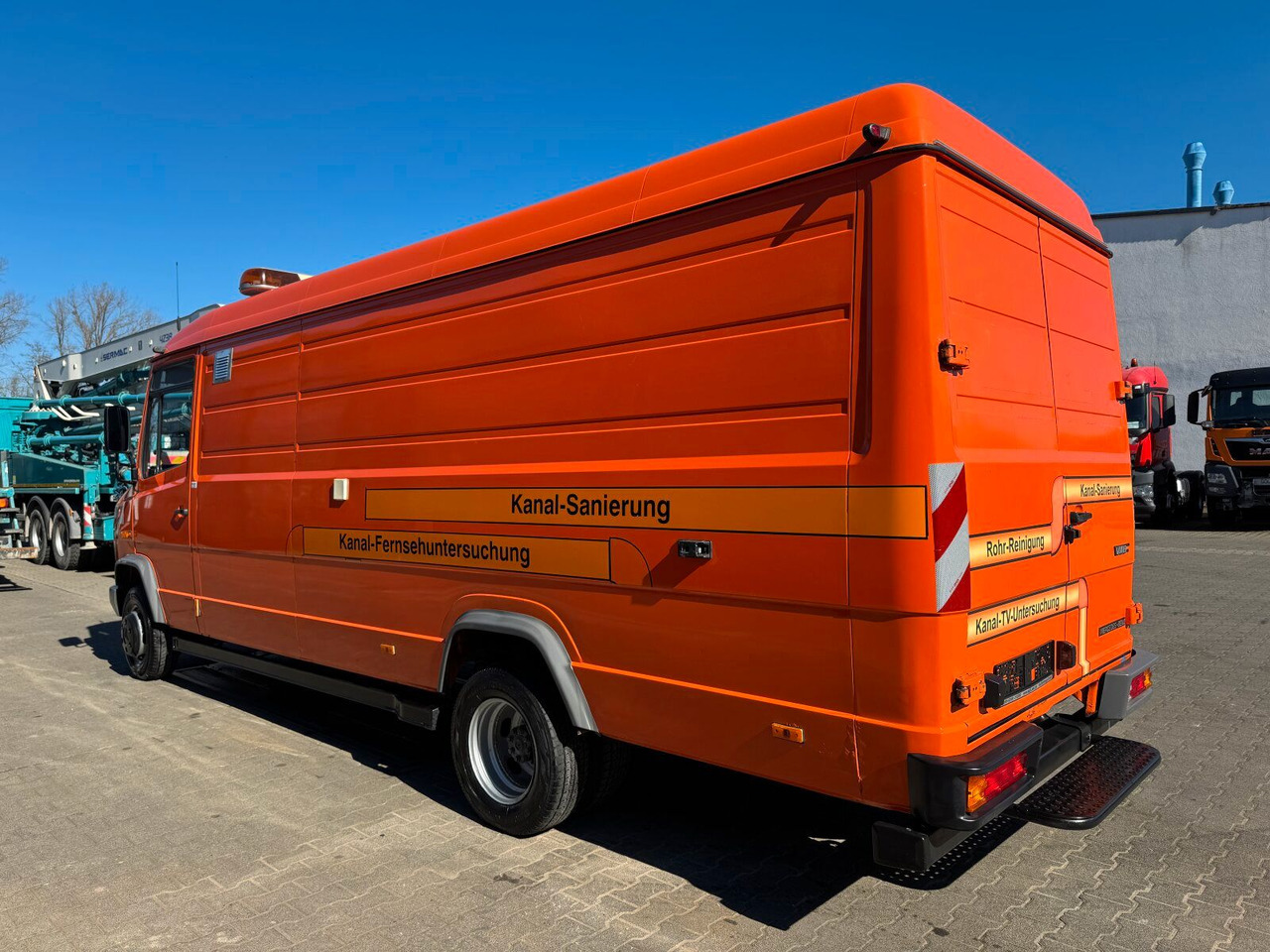 Mercedes-Benz Vario 614D TV Inspektionsanl RCA RAUSCH ELKA 600 - Vacuum truck: picture 5 Mercedes-Benz Vario 614D TV Inspektionsanl RCA RAUSCH ELKA 600 - Vacuum truck: picture 5