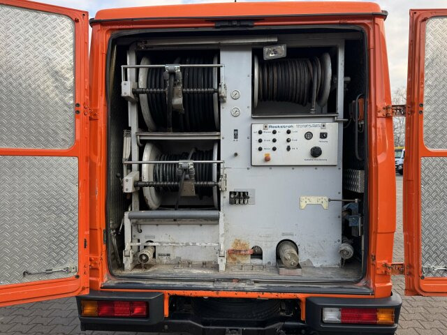 Lease a Mercedes-Benz Vario 818D Kanalreiniger Rockstroh Drain Jet 100 Mercedes-Benz Vario 818D Kanalreiniger Rockstroh Drain Jet 100: picture 13