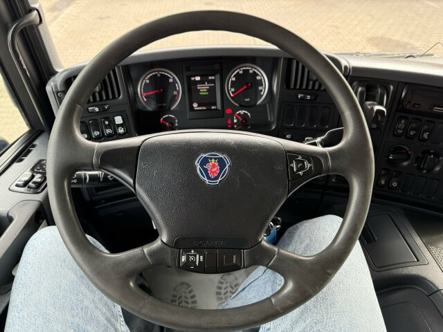 Tipper Scania P 410 8x4 Dreiseitenkipper DAUTEL: picture 7