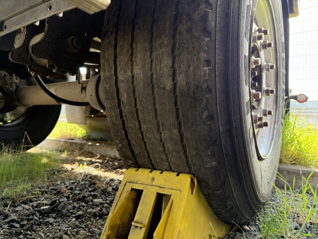 Schmitz Cargobull Gotha AFG 18 BS Baustoffanhänger 2 Achse - Dropside/ Flatbed trailer: picture 3 Schmitz Cargobull Gotha AFG 18 BS Baustoffanhänger 2 Achse - Dropside/ Flatbed trailer: picture 3