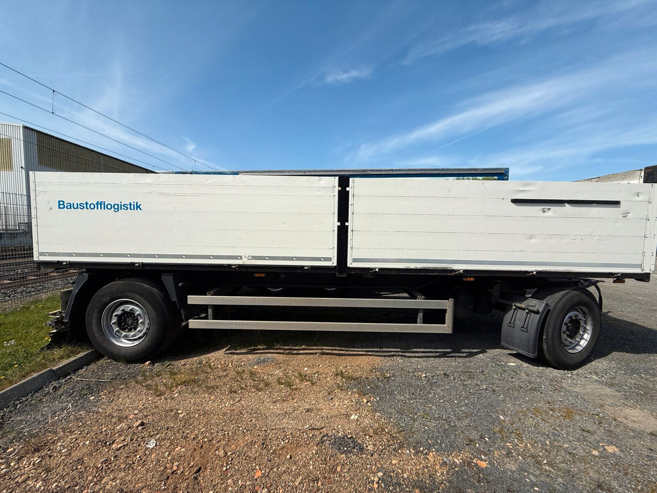 Schmitz Cargobull Gotha AFG 18 BS Baustoffanhänger 2 Achse - Dropside/ Flatbed trailer: picture 2 Schmitz Cargobull Gotha AFG 18 BS Baustoffanhänger 2 Achse - Dropside/ Flatbed trailer: picture 2