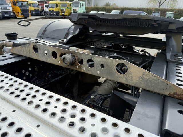 Tractor unit Mercedes-Benz ACTROS 1846 4x4 HAD Euro 6 Kipphydraulik: picture 7 Tractor unit Mercedes-Benz ACTROS 1846 4x4 HAD Euro 6 Kipphydraulik: picture 7