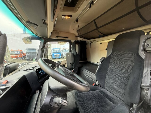 Tractor unit Mercedes-Benz ACTROS 1846 4x4 HAD Euro 6 Kipphydraulik: picture 14 Tractor unit Mercedes-Benz ACTROS 1846 4x4 HAD Euro 6 Kipphydraulik: picture 14