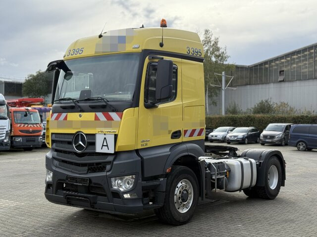 Tractor unit Mercedes-Benz ACTROS 1846 4x4 HAD Euro 6 Kipphydraulik: picture 12 Tractor unit Mercedes-Benz ACTROS 1846 4x4 HAD Euro 6 Kipphydraulik: picture 12