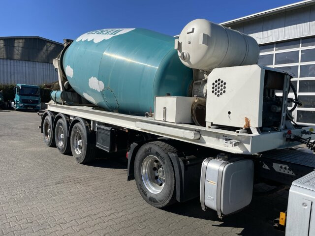 Tractor unit Mercedes-Benz Antos 2136 4x2 SZM Retarder Kipphyd. *Betonaufl.: picture 13