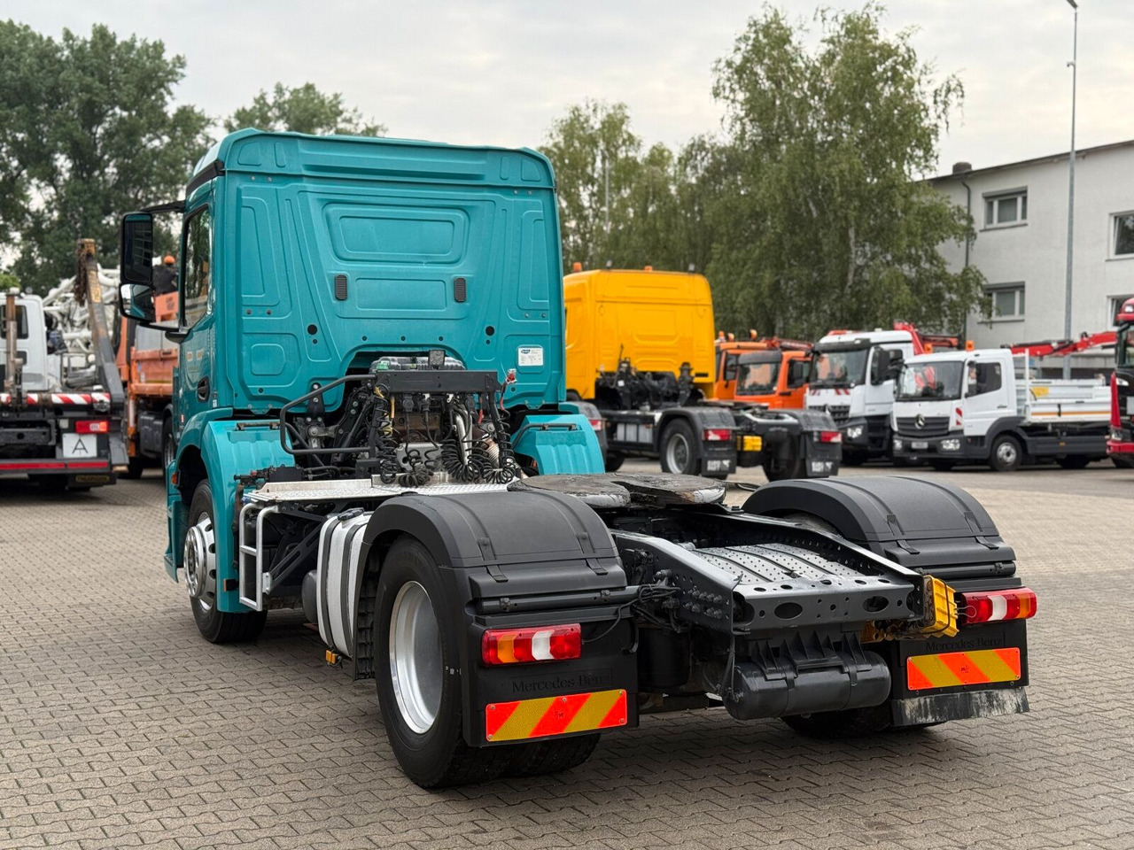 Mercedes-Benz Antos 2136 4x2 SZM Superlight - Tractor unit: picture 5 Mercedes-Benz Antos 2136 4x2 SZM Superlight - Tractor unit: picture 5