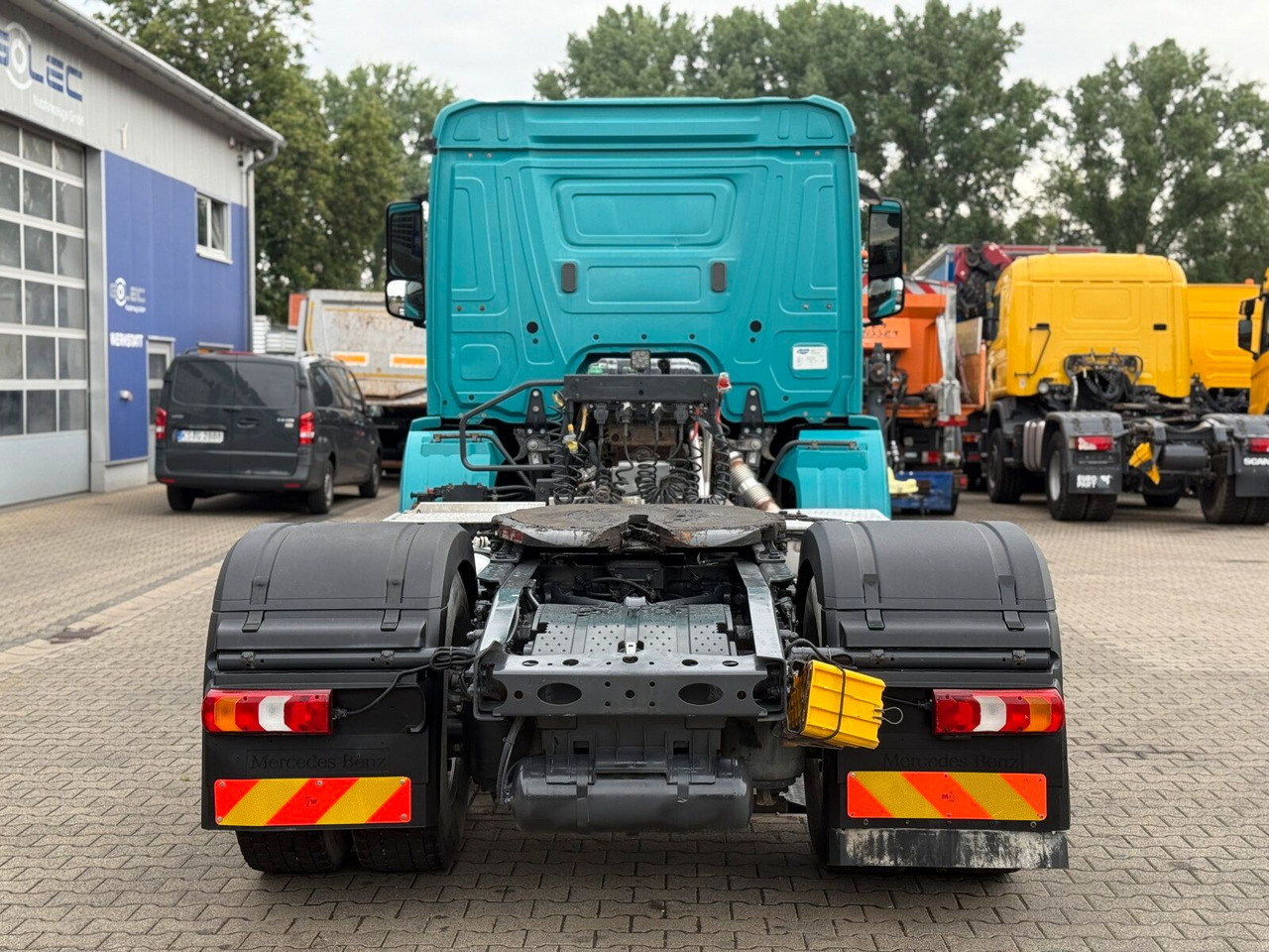 Mercedes-Benz Antos 2136 4x2 SZM Superlight - Tractor unit: picture 4 Mercedes-Benz Antos 2136 4x2 SZM Superlight - Tractor unit: picture 4