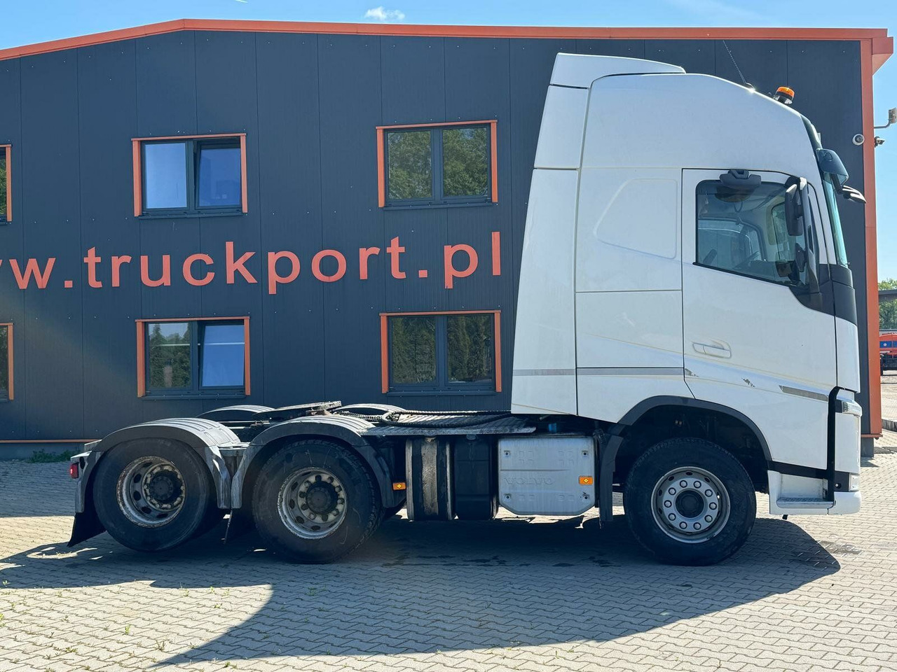Volvo FH 540 6x4 EURO6 SZM - Tractor unit: picture 5 Volvo FH 540 6x4 EURO6 SZM - Tractor unit: picture 5