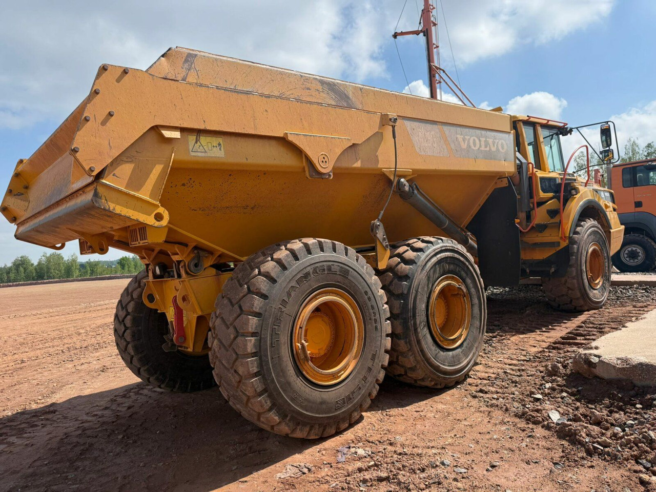 Lease a  Volvo A25G Dumper 22,7 Ton TOP gepflegt Volvo A25G Dumper 22,7 Ton TOP gepflegt: picture 12