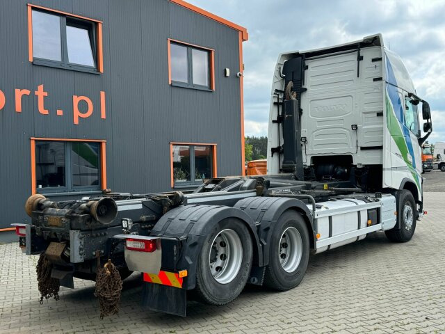 Hook lift truck Volvo FH 540 6x2 Abrollkipper MEILLER RK 26.67: picture 11