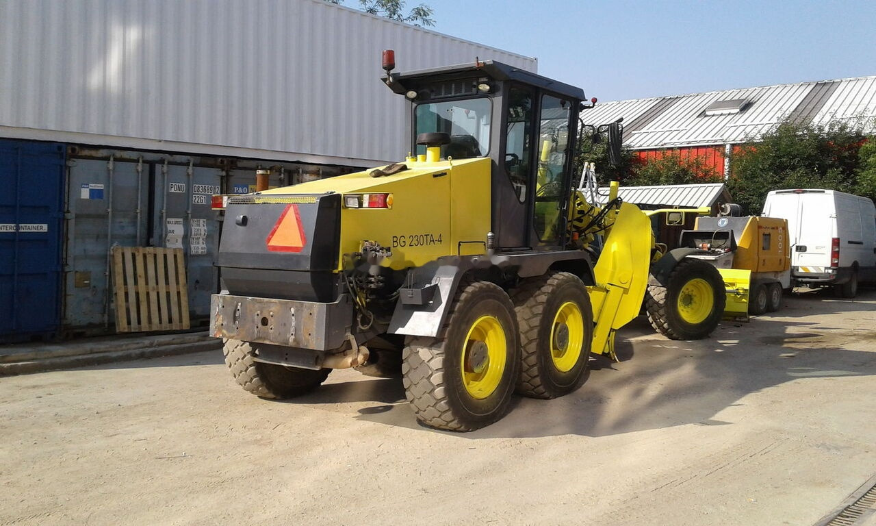 HBM-Nobas HBM 230 - Grader: picture 1 HBM-Nobas HBM 230 - Grader: picture 1