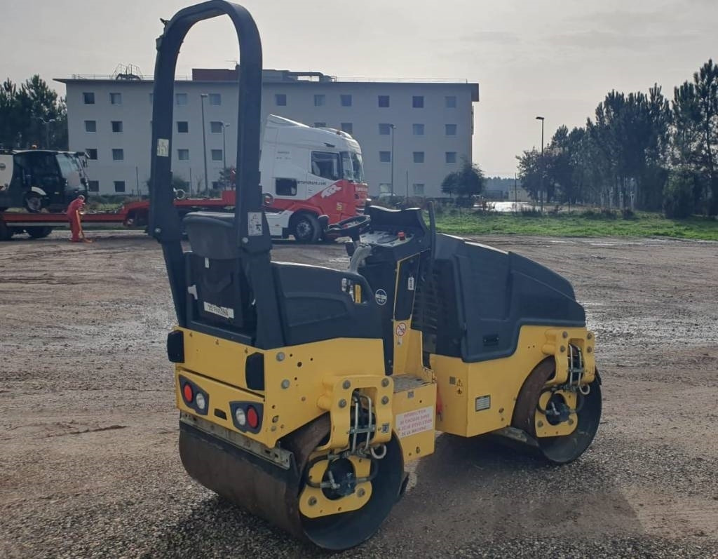 Bomag BW 100 AD M-5 - Road roller: picture 2 Bomag BW 100 AD M-5 - Road roller: picture 2
