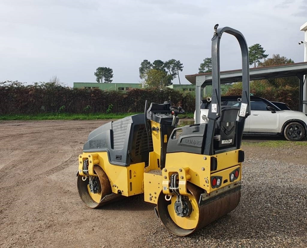 Bomag BW 100 AD M-5 - Road roller: picture 3 Bomag BW 100 AD M-5 - Road roller: picture 3