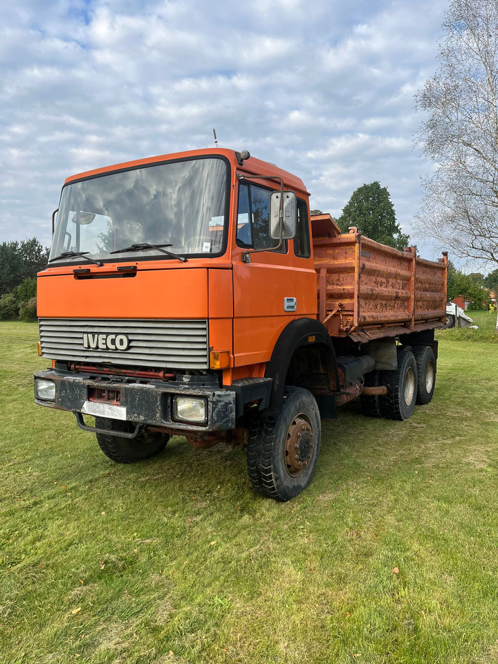 IVECO Magirus 260-30 - Tipper: picture 3 IVECO Magirus 260-30 - Tipper: picture 3