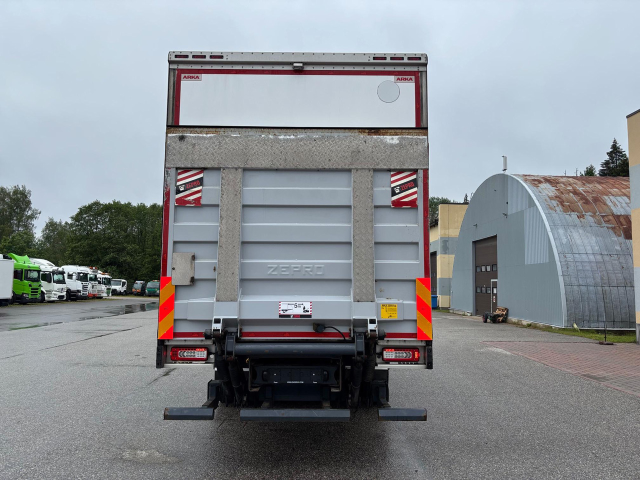 Box truck RENAULT D WIDE 320: picture 7 Box truck RENAULT D WIDE 320: picture 7