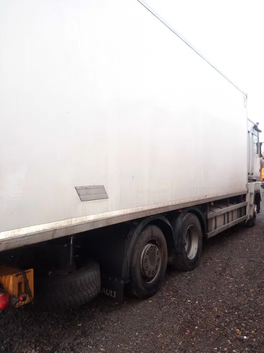 RENAULT Magnum 460 - Refrigerator truck: picture 4 RENAULT Magnum 460 - Refrigerator truck: picture 4