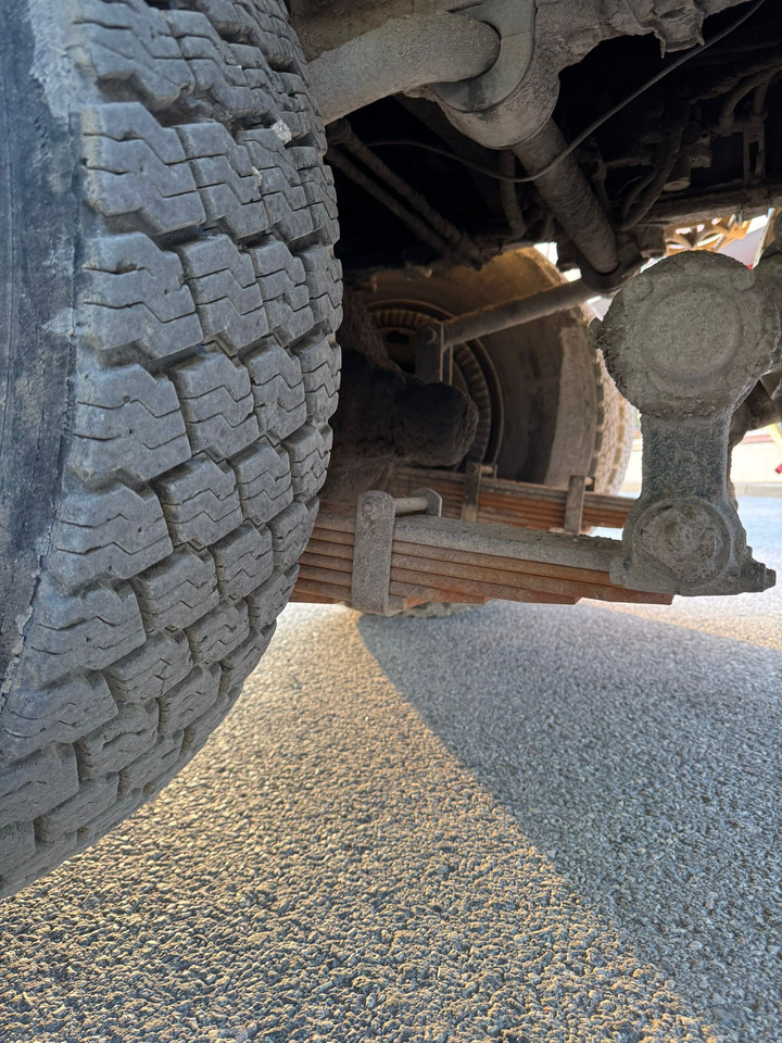 Tipper SCANIA 124G.400: picture 19