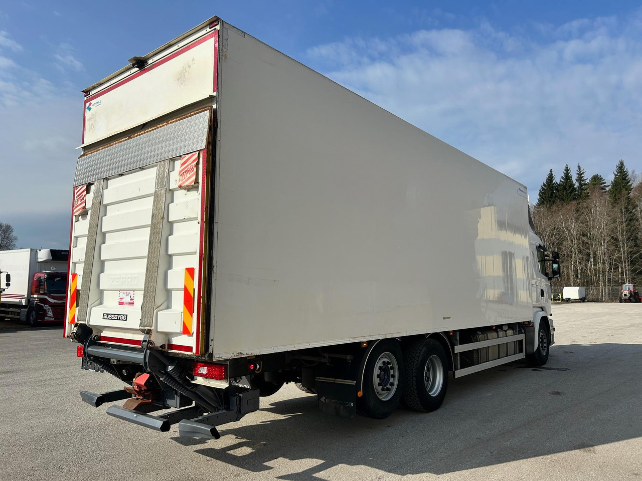 SCANIA G490 - Refrigerator truck: picture 4 SCANIA G490 - Refrigerator truck: picture 4