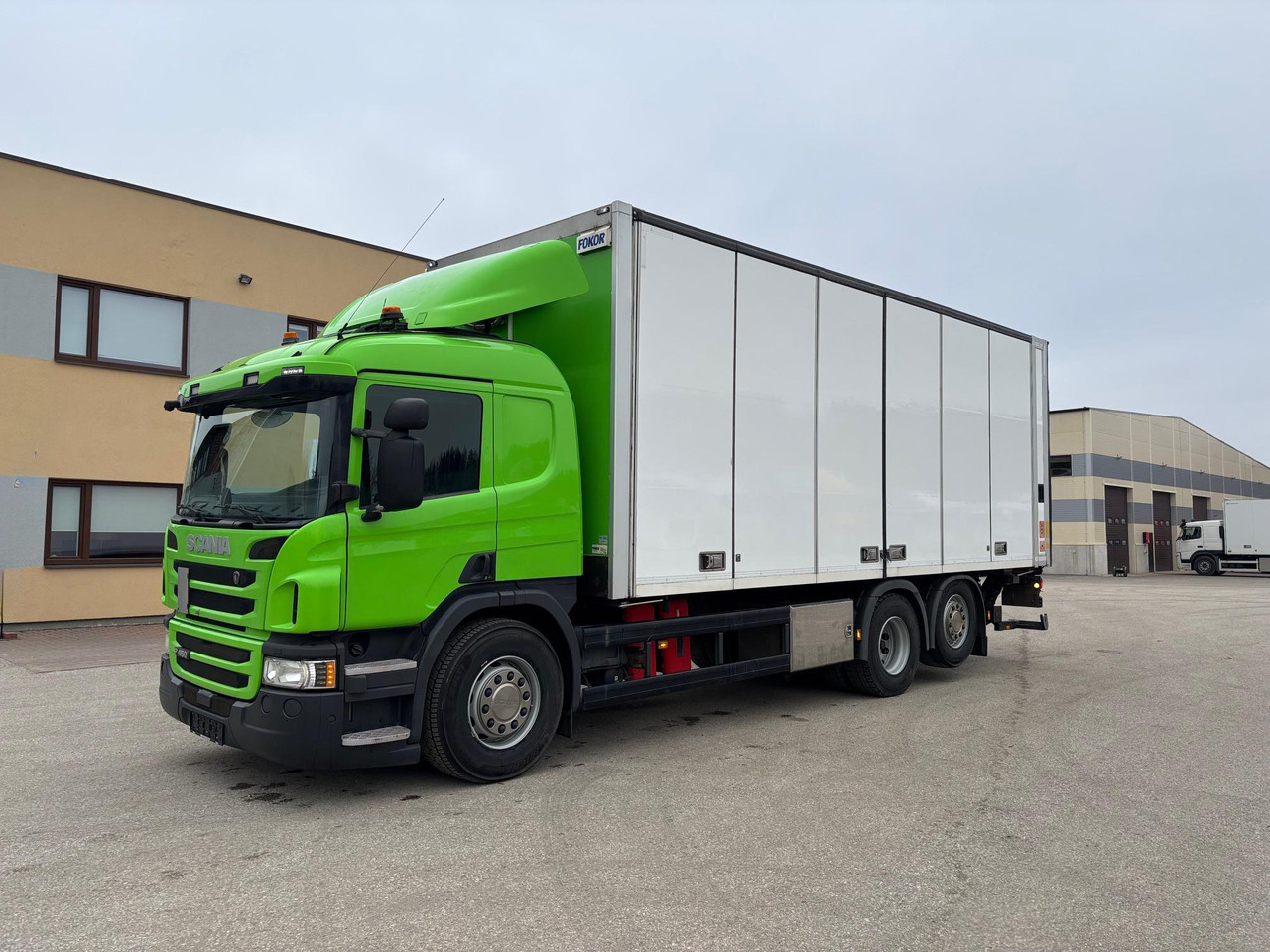 SCANIA P450 - Box truck: picture 3 SCANIA P450 - Box truck: picture 3