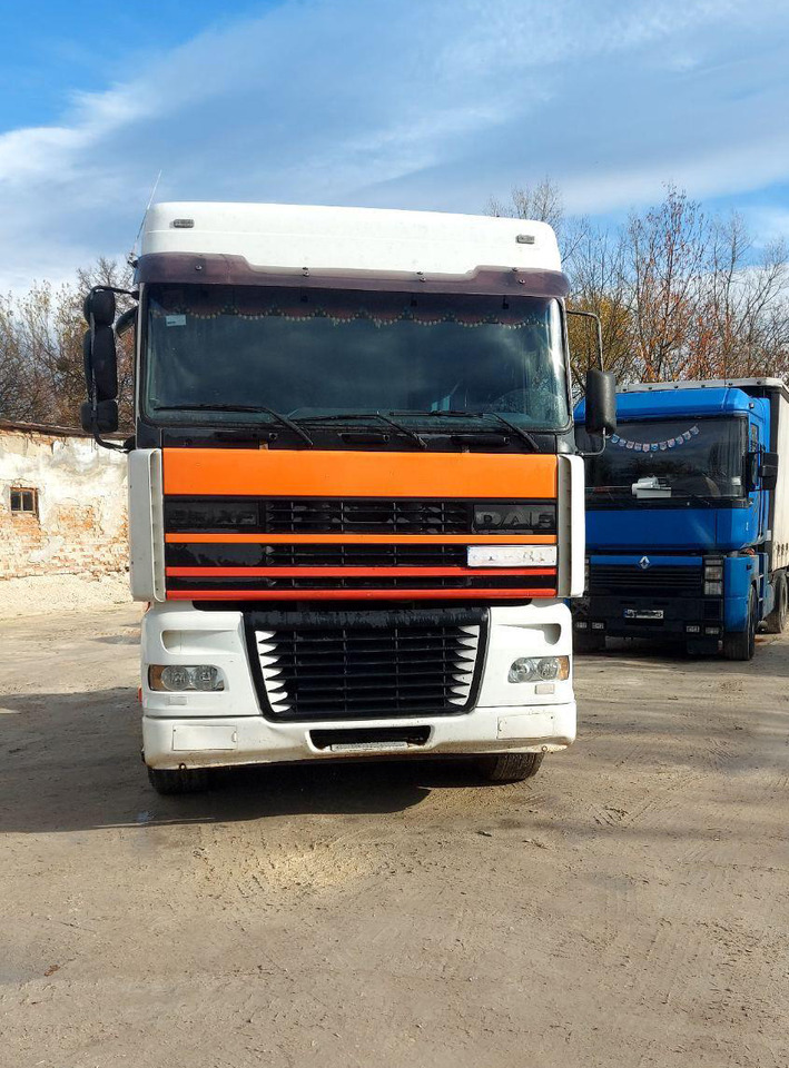 DAF - Tractor unit: picture 2 DAF - Tractor unit: picture 2
