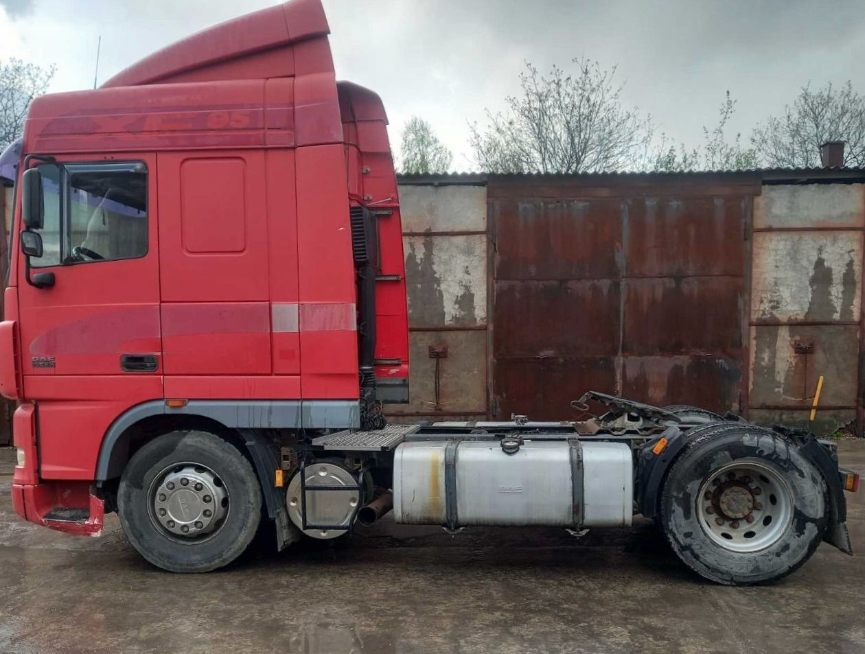 DAF XF 95.430 - Tractor unit: picture 2 DAF XF 95.430 - Tractor unit: picture 2