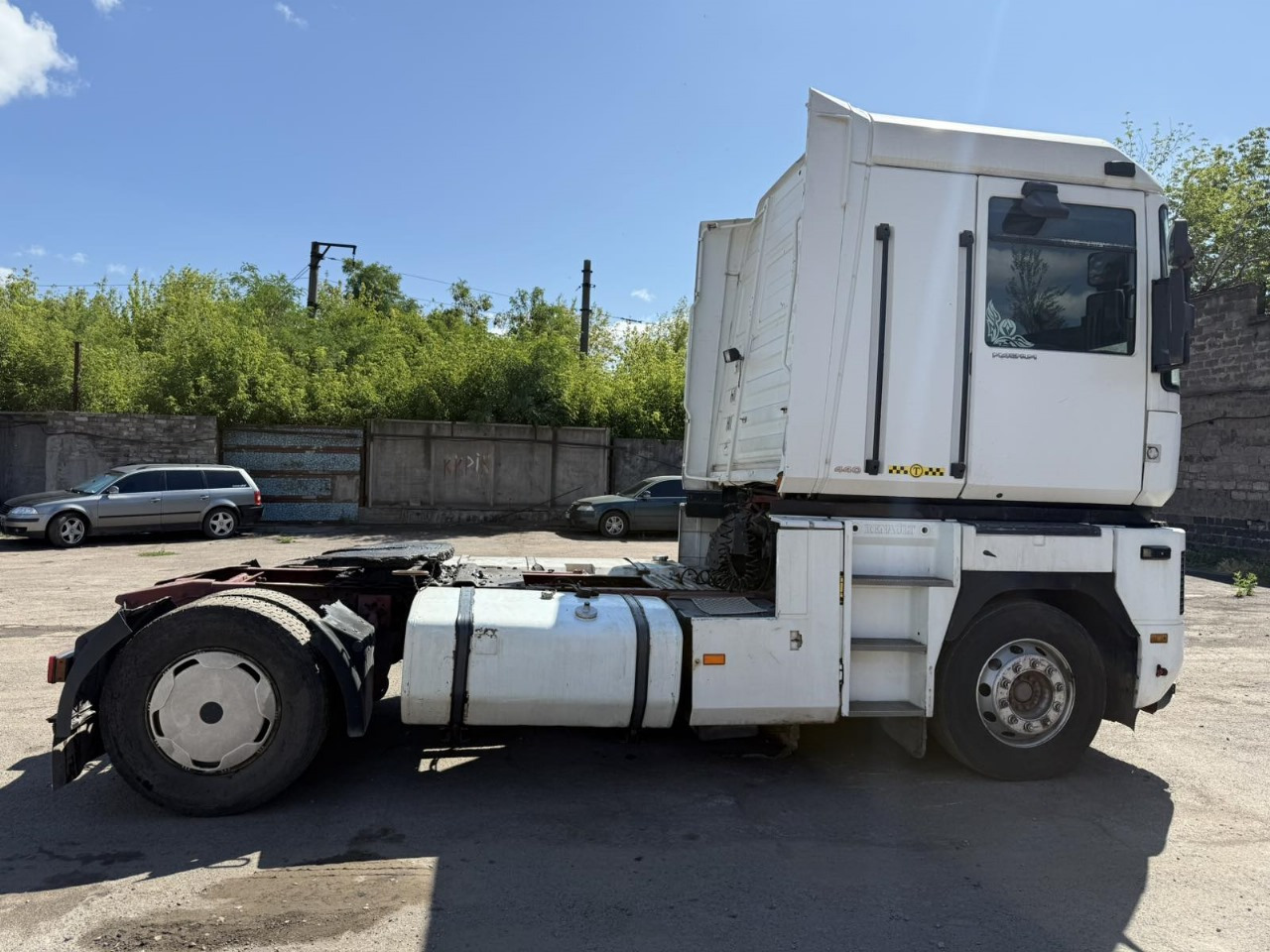 RENAULT Magnum 440 - Tractor unit: picture 2 RENAULT Magnum 440 - Tractor unit: picture 2
