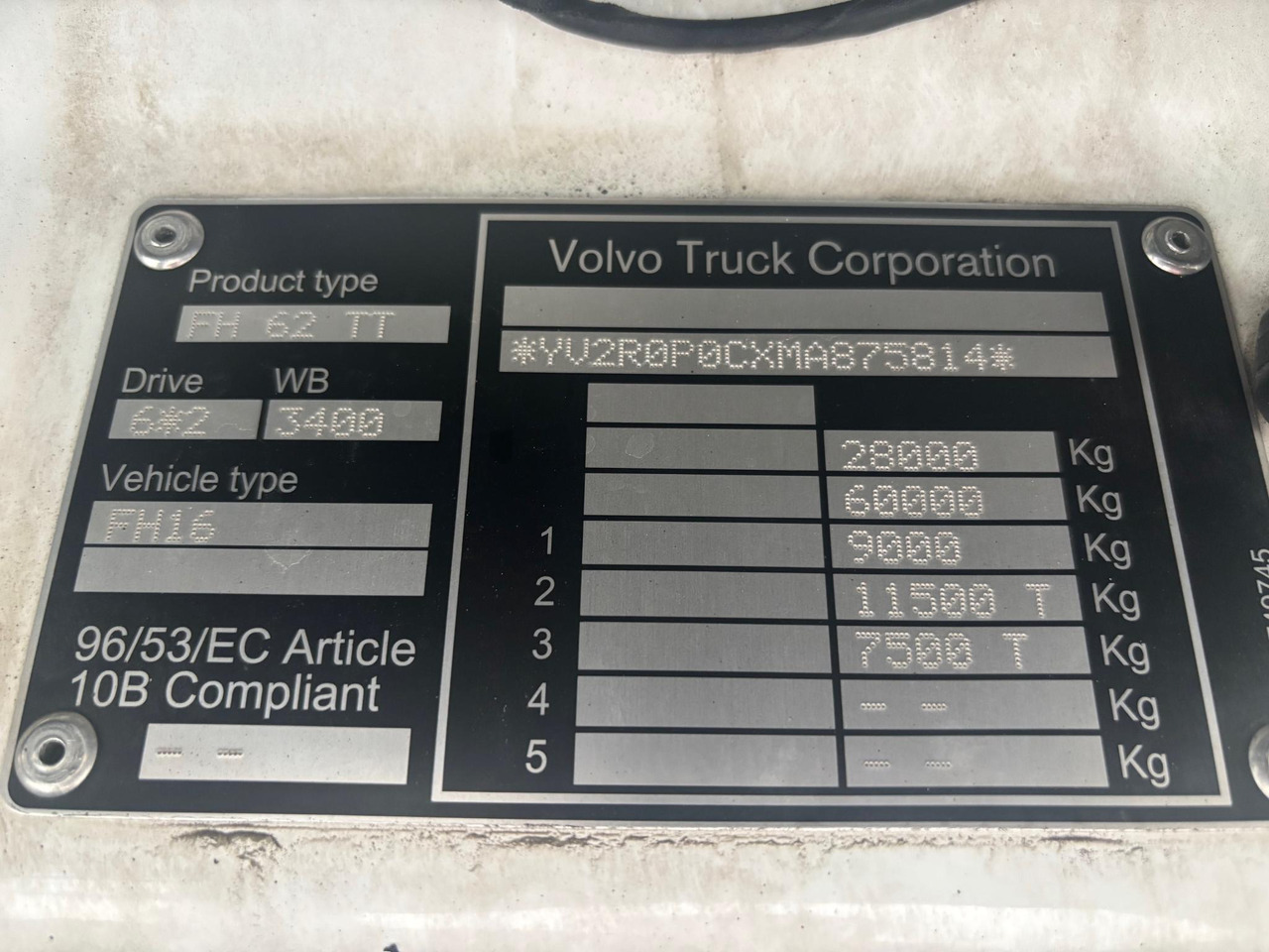 Tractor unit VOLVO FH16.750: picture 19