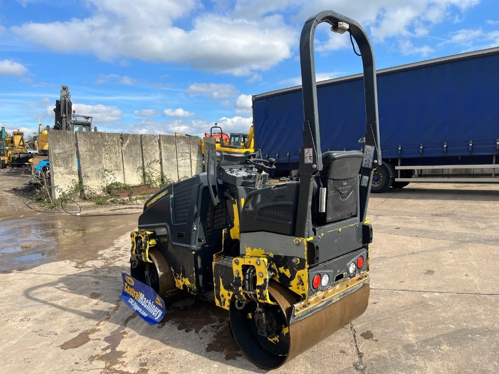 Bomag BW 100 AD M-5 - Road roller: picture 4 Bomag BW 100 AD M-5 - Road roller: picture 4