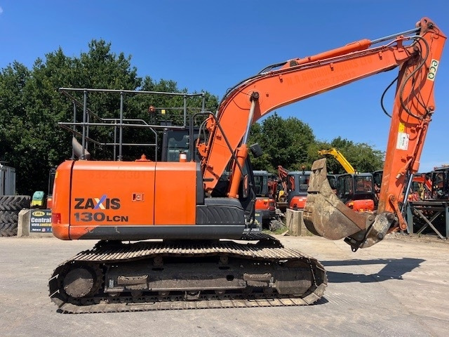 Hitachi ZX 130 LC N-5 - Crawler excavator: picture 1 Hitachi ZX 130 LC N-5 - Crawler excavator: picture 1