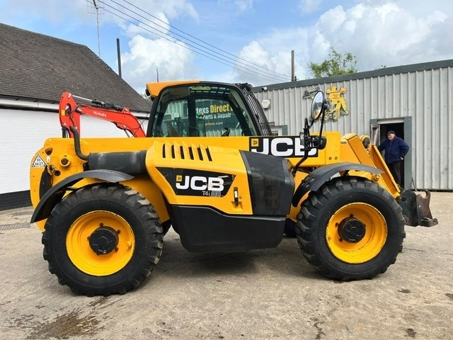 JCB 541-70 - Telescopic handler: picture 1 JCB 541-70 - Telescopic handler: picture 1
