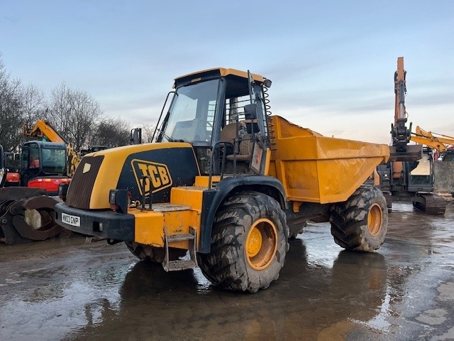 Articulated dumper JCB 714: picture 6