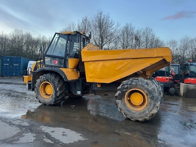 Articulated dumper JCB 714: picture 8
