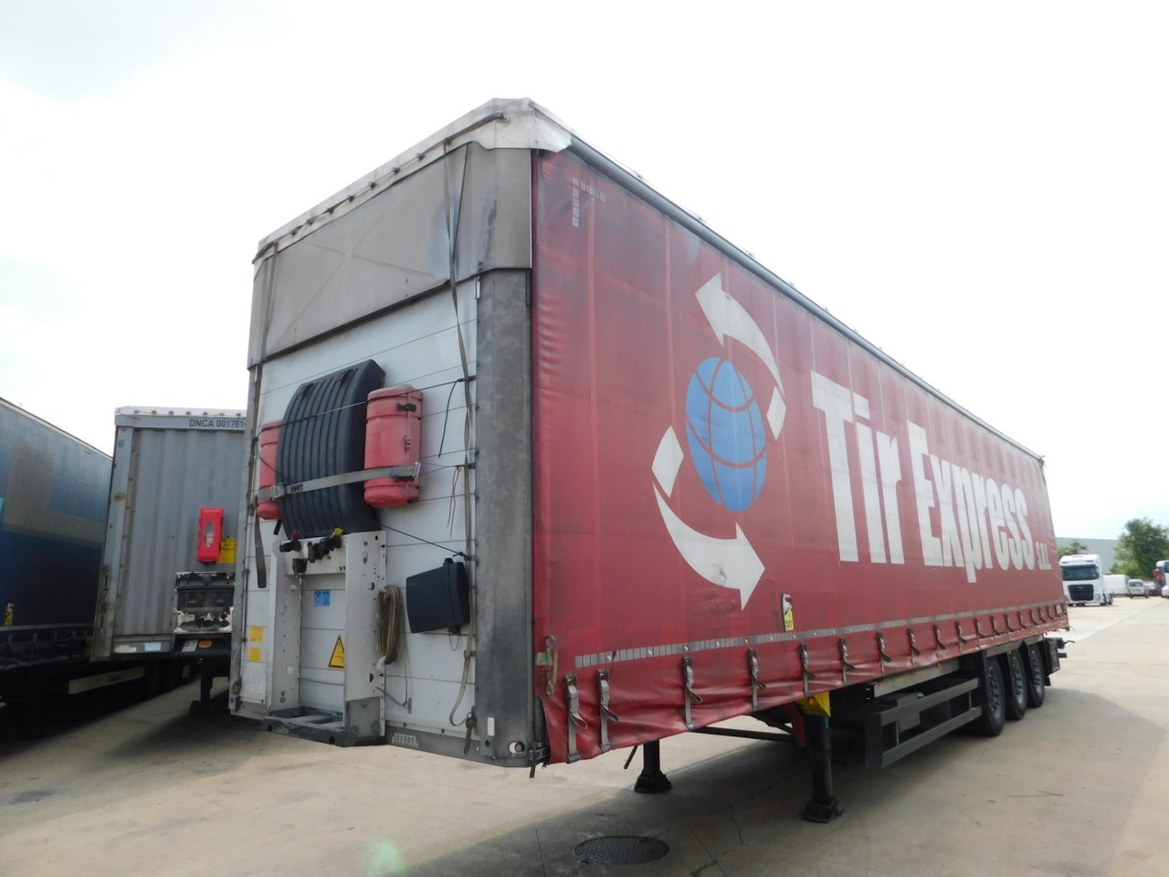 Schmitz Cargobull scbs3t - Curtainsider semi-trailer: picture 1 Schmitz Cargobull scbs3t - Curtainsider semi-trailer: picture 1