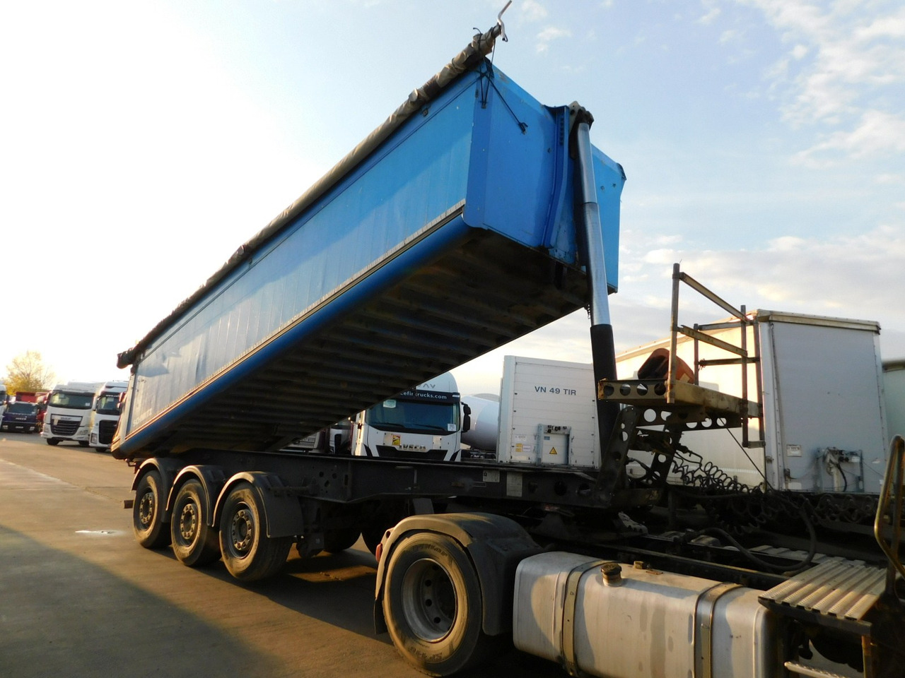 Schmitz Gotha ski 24sl 72 - Tipper semi-trailer: picture 2 Schmitz Gotha ski 24sl 72 - Tipper semi-trailer: picture 2