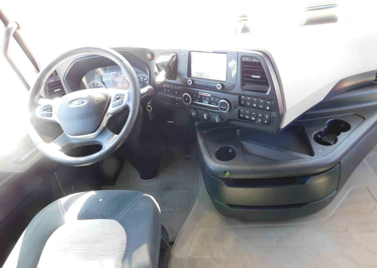 Tractor unit Ford F max ll 4x2 scab e6 12tx2620: picture 6