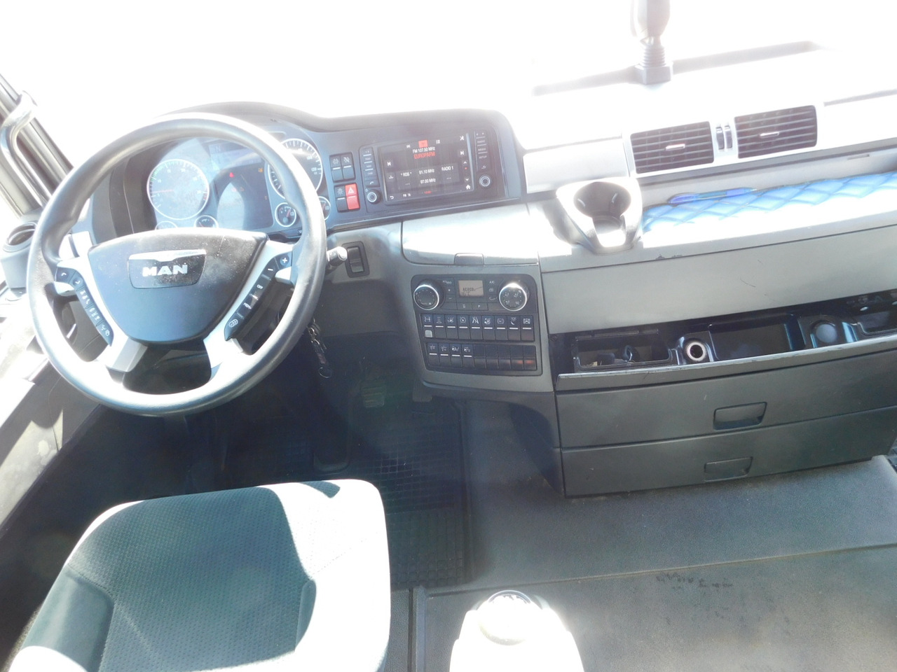 Tractor unit Man Tgx18480: picture 7