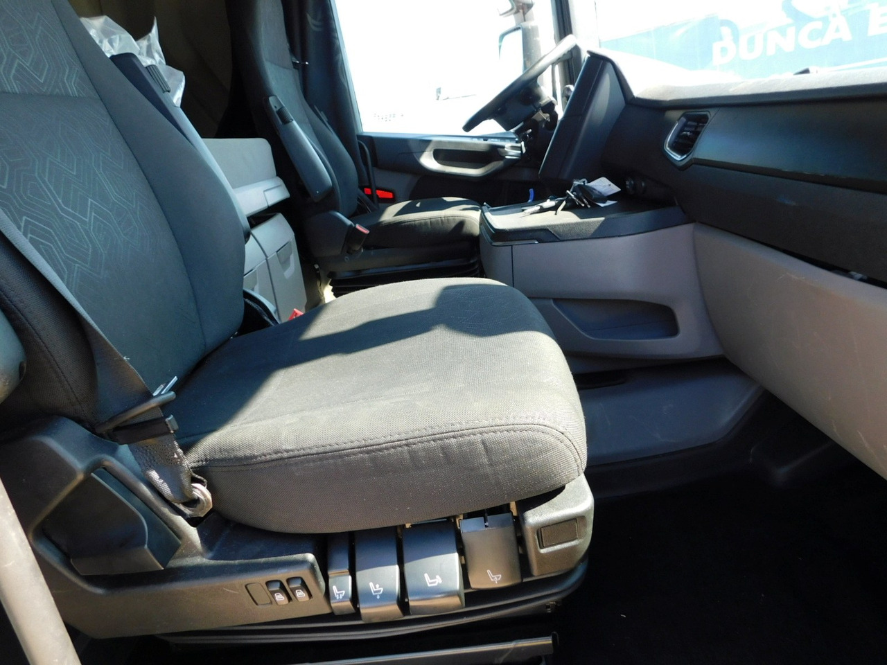 Scania R500 - Tractor unit: picture 5 Scania R500 - Tractor unit: picture 5