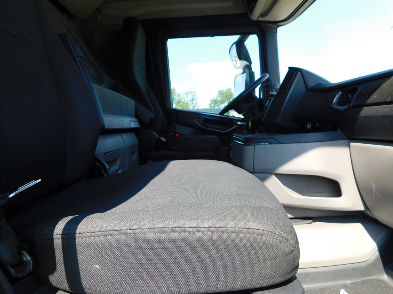 Scania R500 - Tractor unit: picture 5 Scania R500 - Tractor unit: picture 5